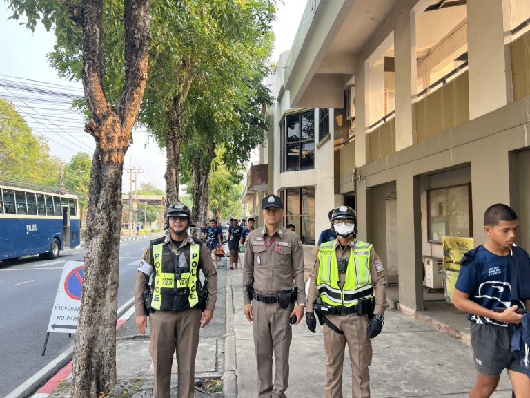 อำนวยความสะดวกการจราจร / ดูแลความสงบเรียบร้อย และรักษาความปลอดภัย แก่นักกีฬา/ขบวนนักกีฬาเยาวชนแห่งชาติ ฉลามเยาวชนเกมส์ ครั้งที่ 40